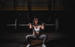 Welke krachttrainings oefeningen zijn geschikt voor vrouwen?