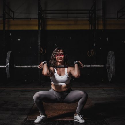 Welke krachttrainings oefeningen zijn geschikt voor vrouwen?